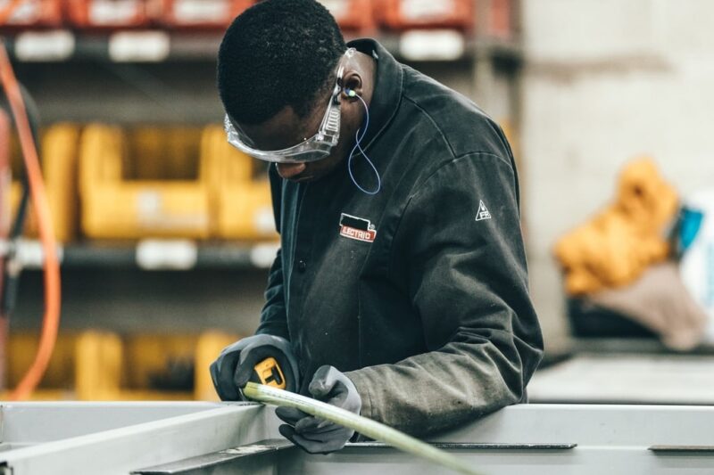 Définition et rôle de la tolérance en usinage industriel